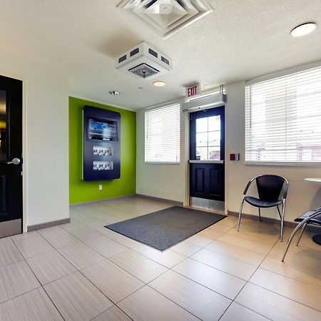 Studio 6 Toronto - Mississauga With Kitchenettes Exteriér fotografie